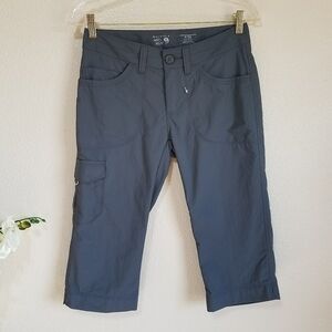 Mountain Hardwear - Women's Mirada Outdoor Capri Pants